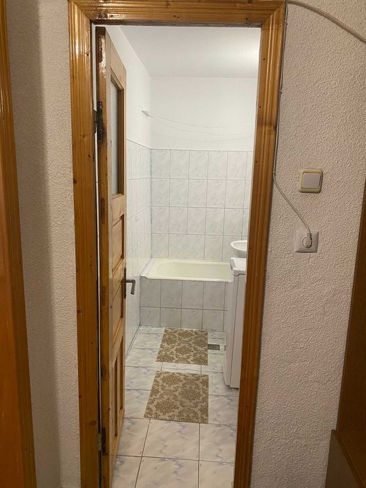 Vand garsoniera, zona Zamca, suprafata utila 30 mp