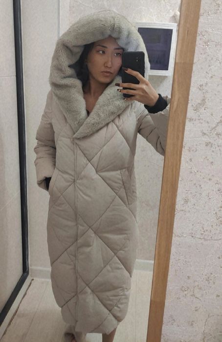 Продам пуховик пальто