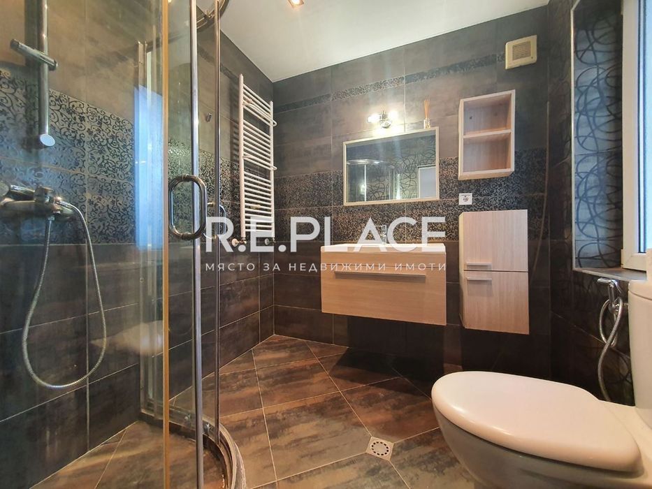 Дава се под наем Къща в Варна, Галата - 110 кв.м за 612 € - Снимка #9