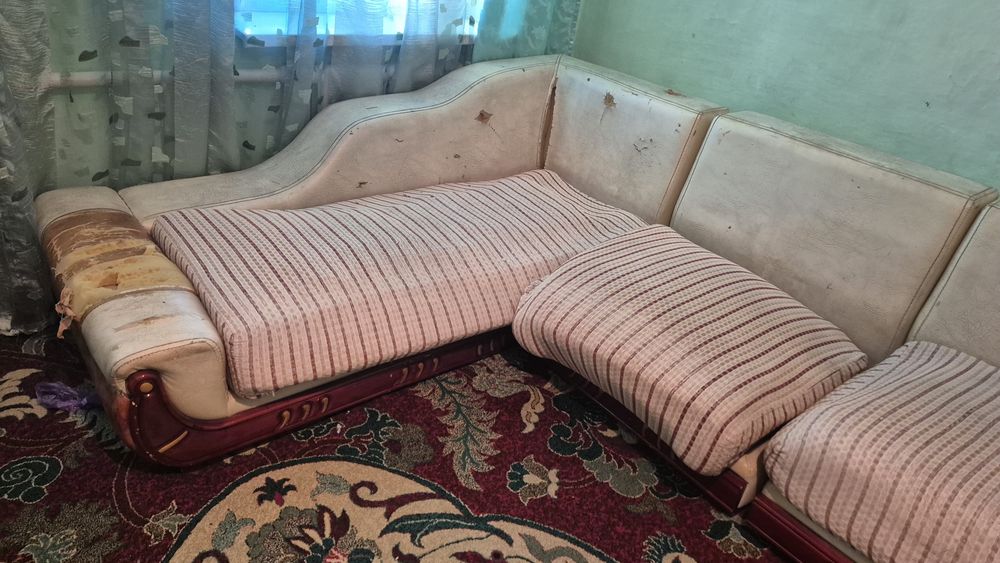 Тез арада диван сатылады!СРОЧНО