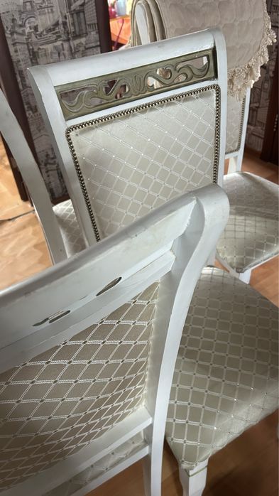 Продам гостевой стол