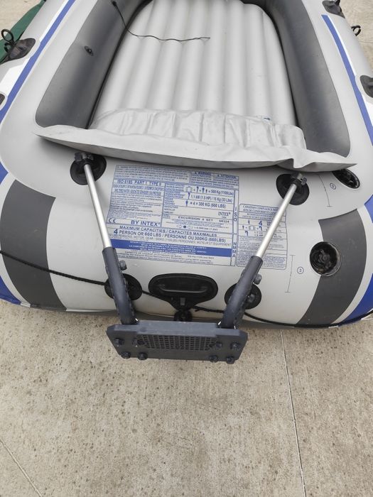 Лодка Excursion 4