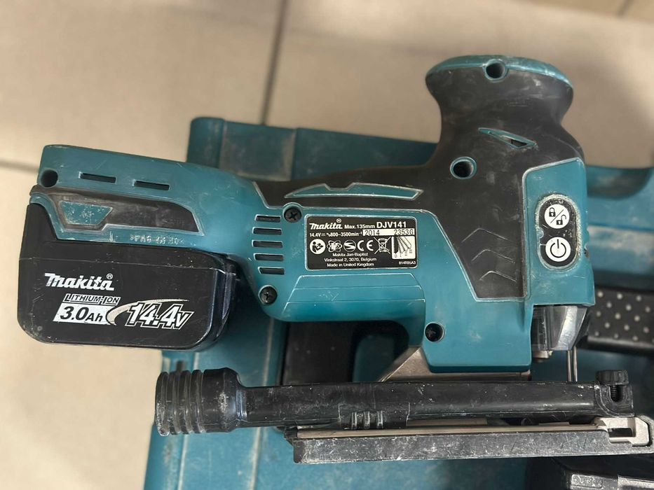 Акумулаторно зеге Makita