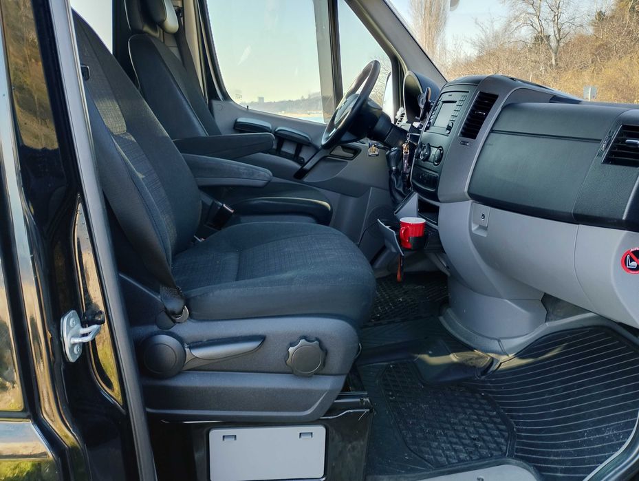 Мерцедес Спринтер 316 CDI с 6 места