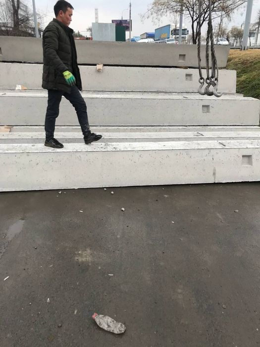 Лотки 6-5   длина- 6 метров, высата-44 см