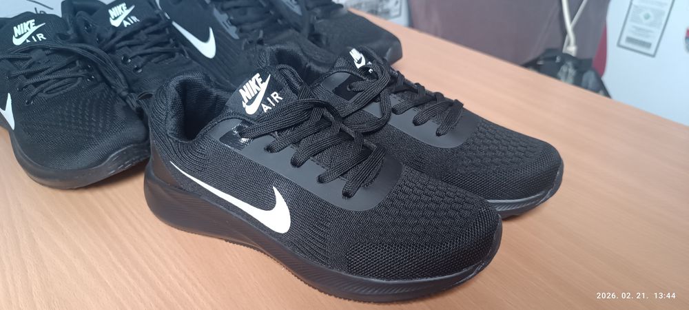 Nike pantofi cu bārbat