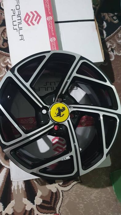 ДИСК ПРОДАЁТСЯ  15 . 4 штук