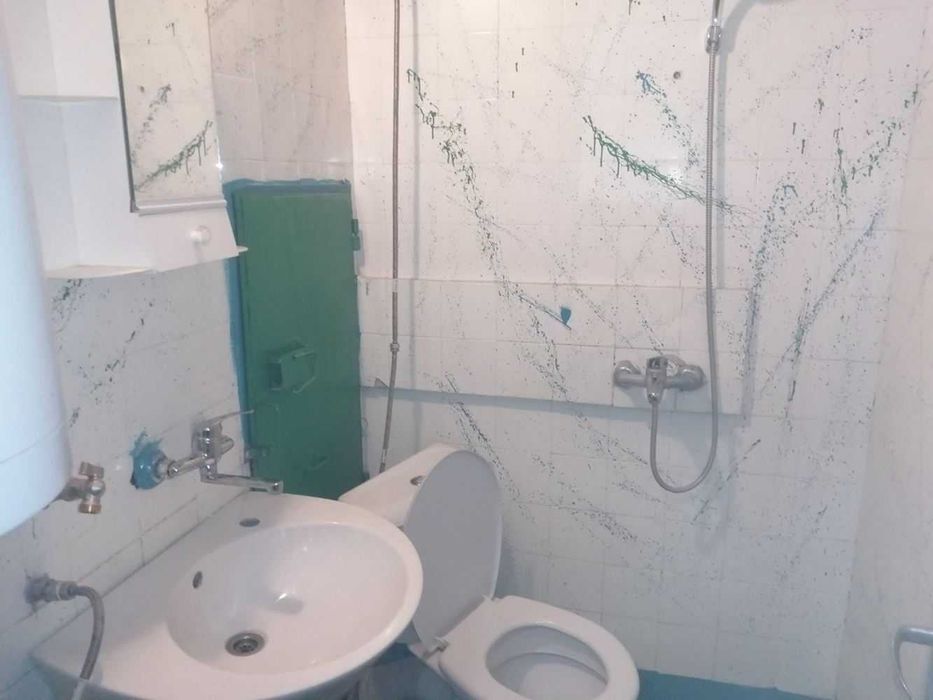 Отдава се под наем едностаен апартамент в кв.Кършияка