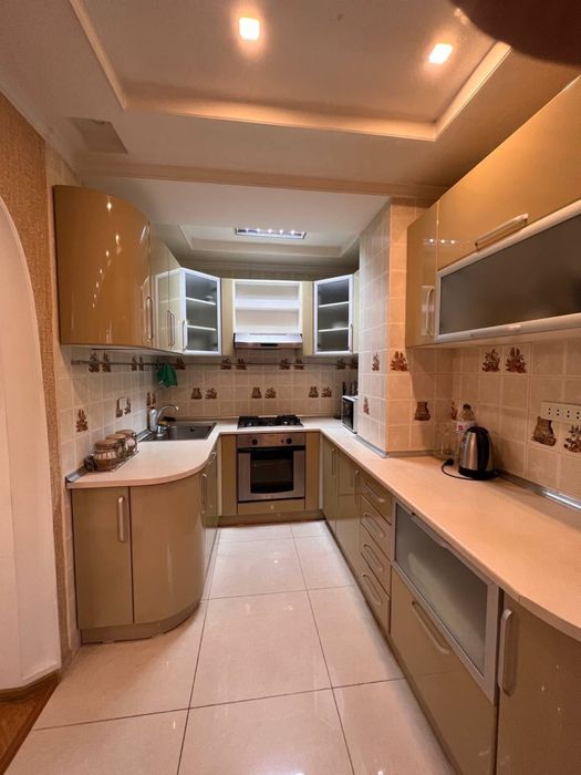 Ц1 4/2/4  90м2 Бибигон продается квартира