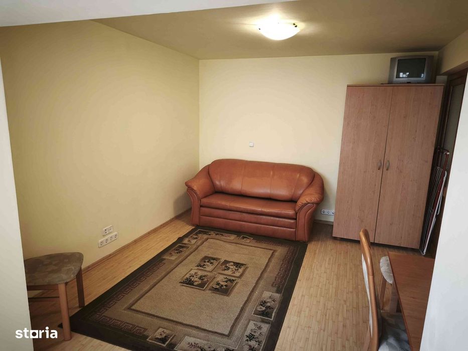 Garsoniera spațioasă,bucătărie separată,utilată, Cireșica (Arieșului)