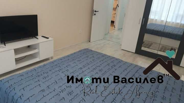 Дава се под наем Двустаен апартамент в София, Център - 77 кв.м за 648.21 € - Снимка #3