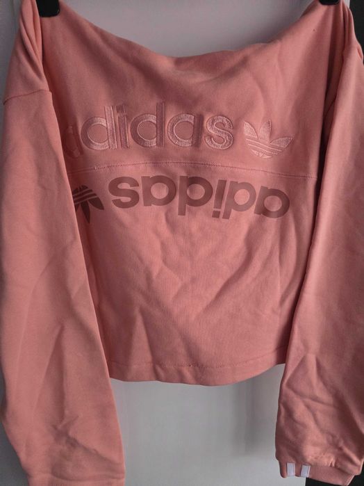 Суйтшърт Adidas чисто нов