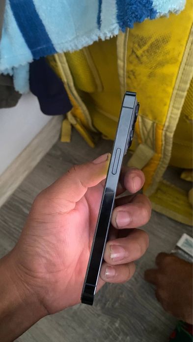Iphone 13 pro sastyana ideal zor  chet eldan ob kegan man sotiwim kere