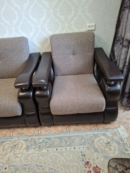 Диван с креслом 260 тыс тн