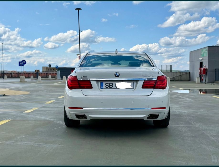 BMW Seria 740 xdrive-2014