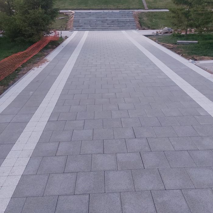 Укладка тротуарной плитки