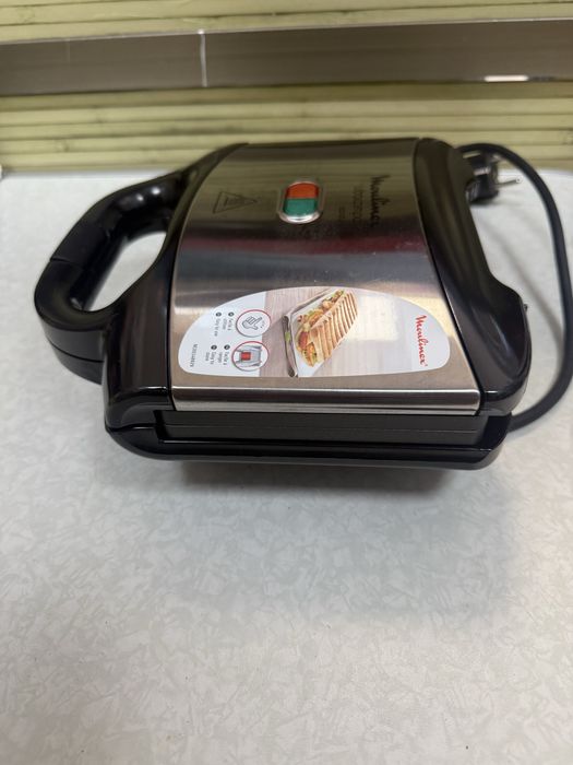 Тостер Moulinex SM156D