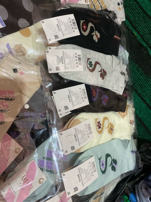 Женский чулки ва носкилар бор оптом