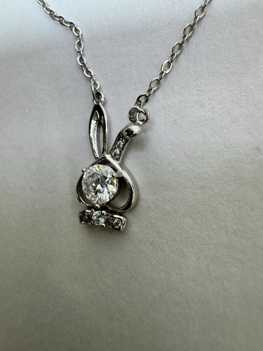 Сребърно колие с висулка и мойсанит (Диамант) 0.5 карата