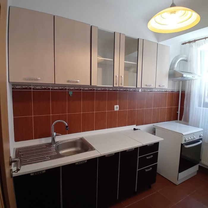 Apartament 2 camere decomandat Apusului/Pacii