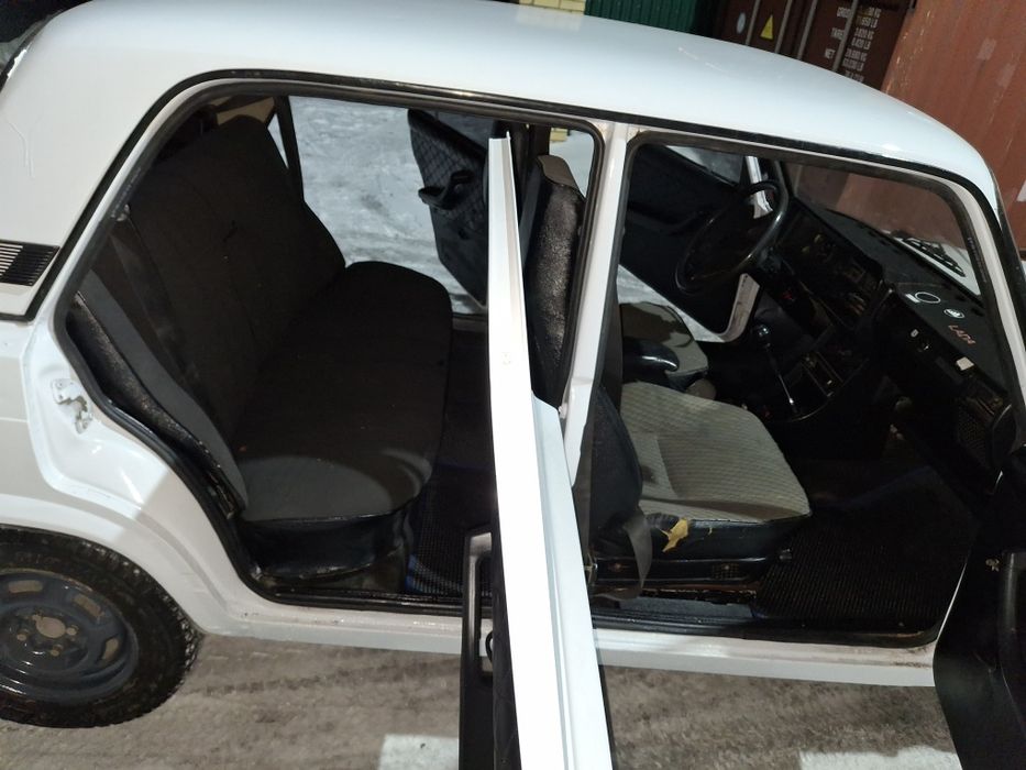 Продам ваз 2107 .инжектор