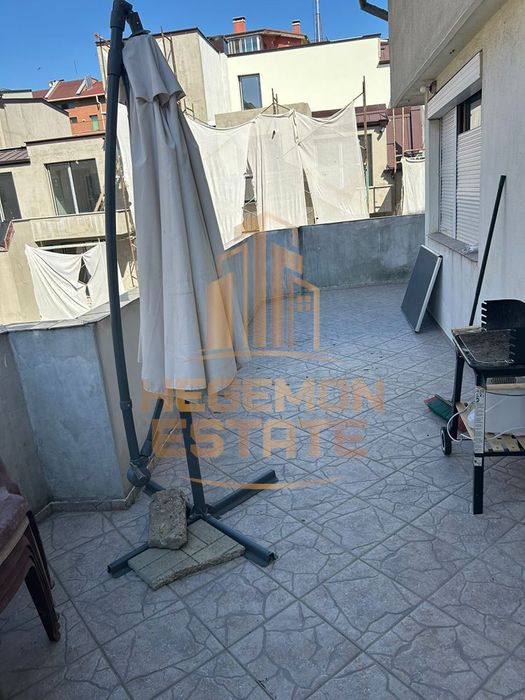 Продава се Тристаен апартамент в Варна, Цветен квартал - 68 кв.м за 2206 €/кв.м - Снимка #9