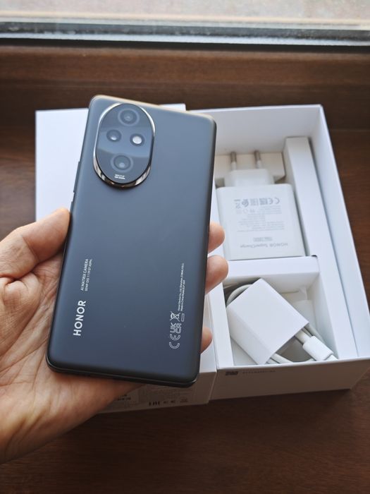 Honor 200 Pro 512Gb идеальный