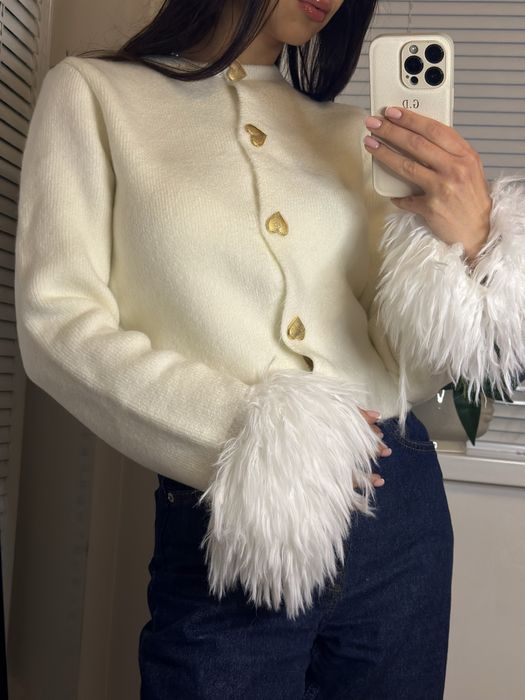 Нови жилетки и пуловери - намалени цени