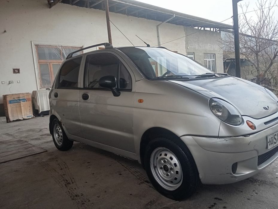 Юриптурган мошина гази бор балонлар янги