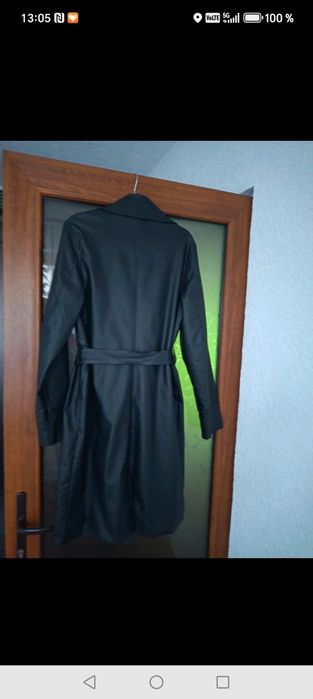 Trenci din imitație de piele mărimea 40.