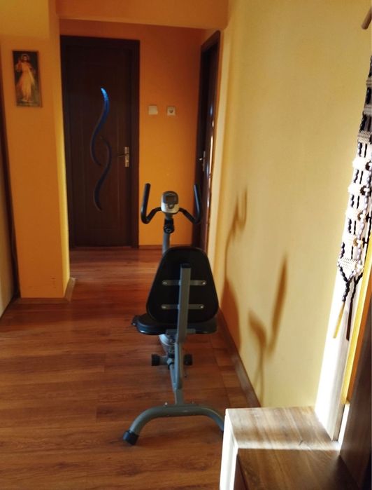 Vand apartament 2 camere 2balcoane zona tudor 92500€