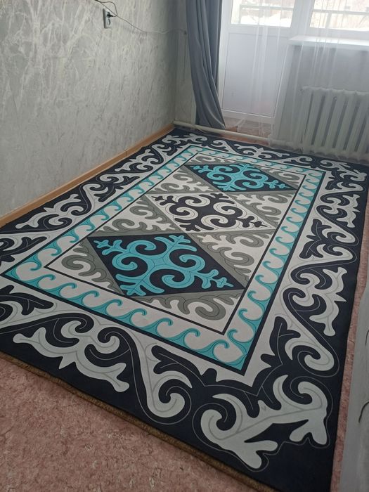 Продам очень красивый ковер!!!