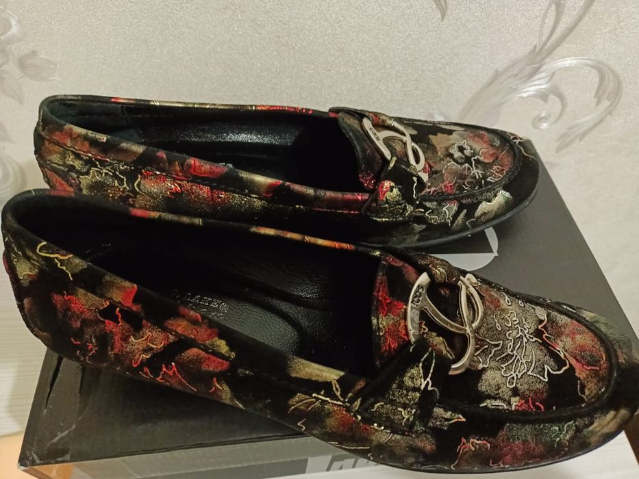 ТуфлиНовые Турция 40 размер/ 1 раз были одеты/