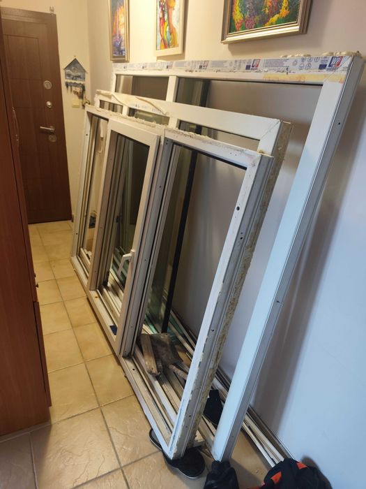 Продавам дограма втора употреба