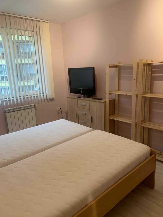 Дава се под наем Тристаен апартамент в София, Красно село - 90 кв.м за 900 € - Снимка #13