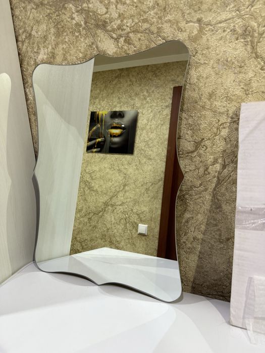 Продам новое зеркало