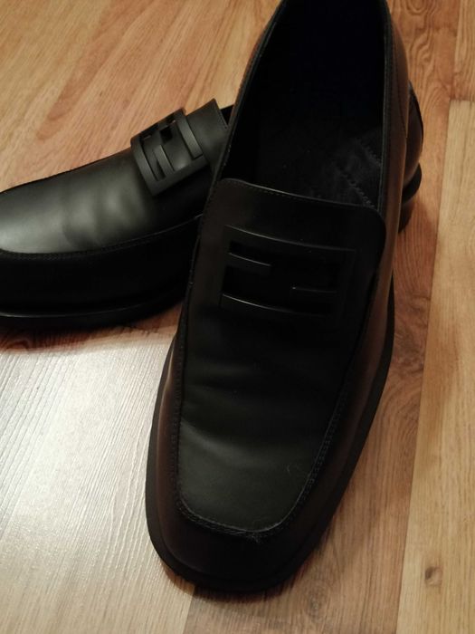 Мъжки обувки FENDI