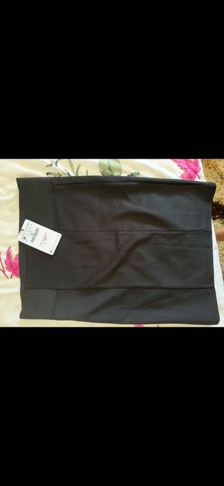 Fustă nouă Stradivarius mărimea M