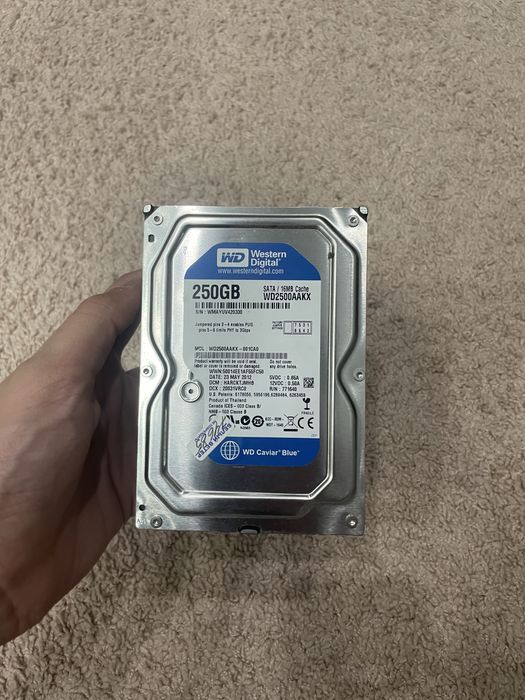 жёсткий диск WD 250 GB