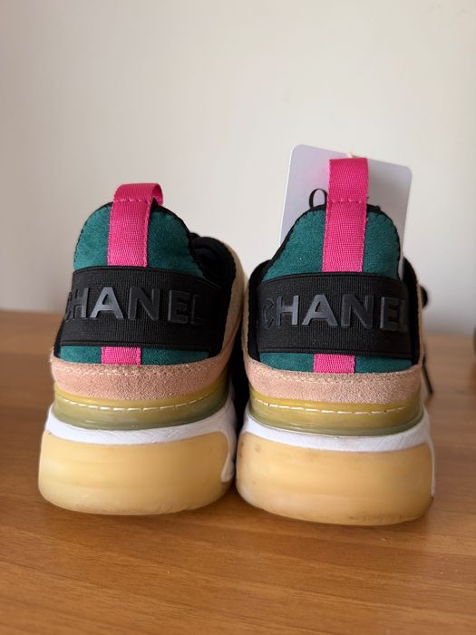 Adidasi Chanel Vinted