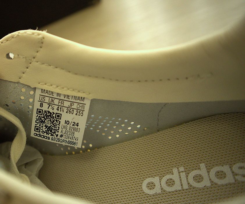 Кроссовки ADIDAS BARREDA DECODE V2 Оригинал new US 8, US 9