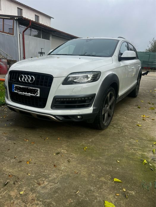 Audi Q7 4.2 TDI V8 340Cp 7 Locuri