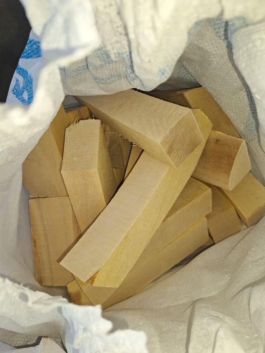 Продам дрова для шашлыка и бани в мешках