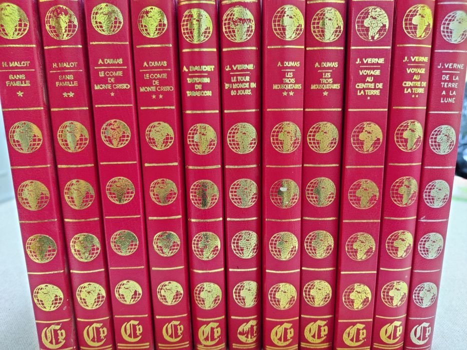 Colecție de cărți clasice franceze – Jules Verne, Alexandre Dumas, Hec
