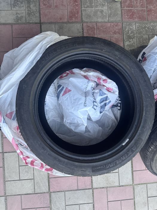 Продам резину 225/45/17 б/у