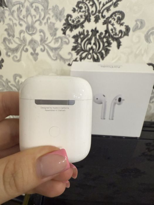 Продам наушники Airpods 2