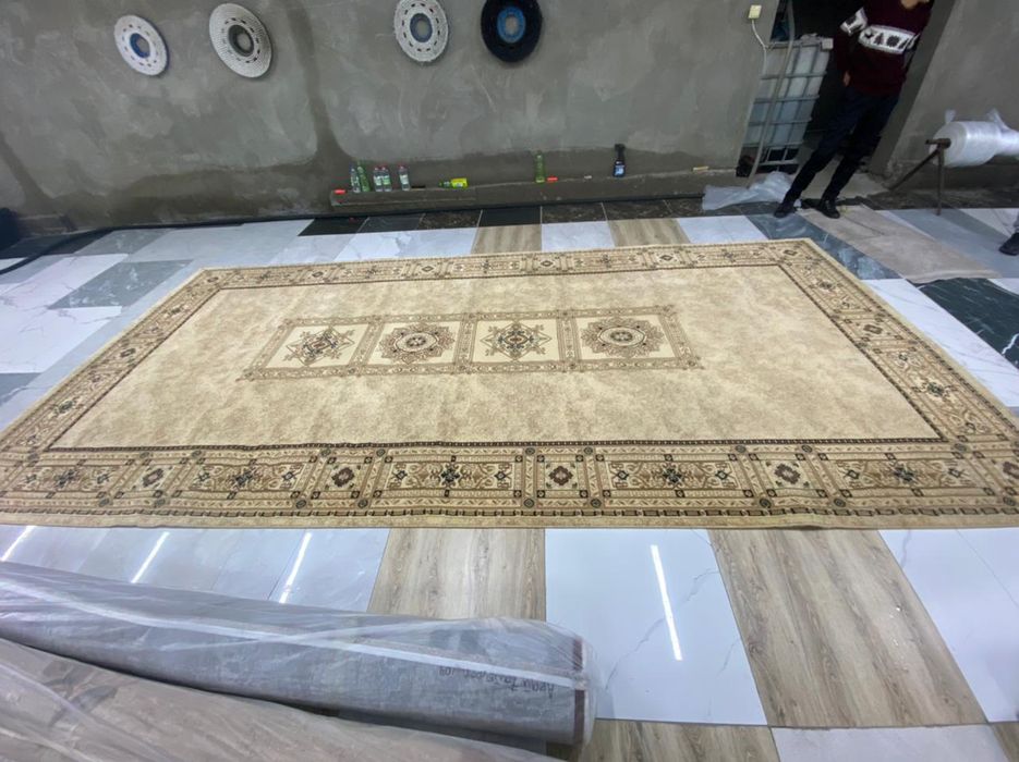 Ковёр      400×250