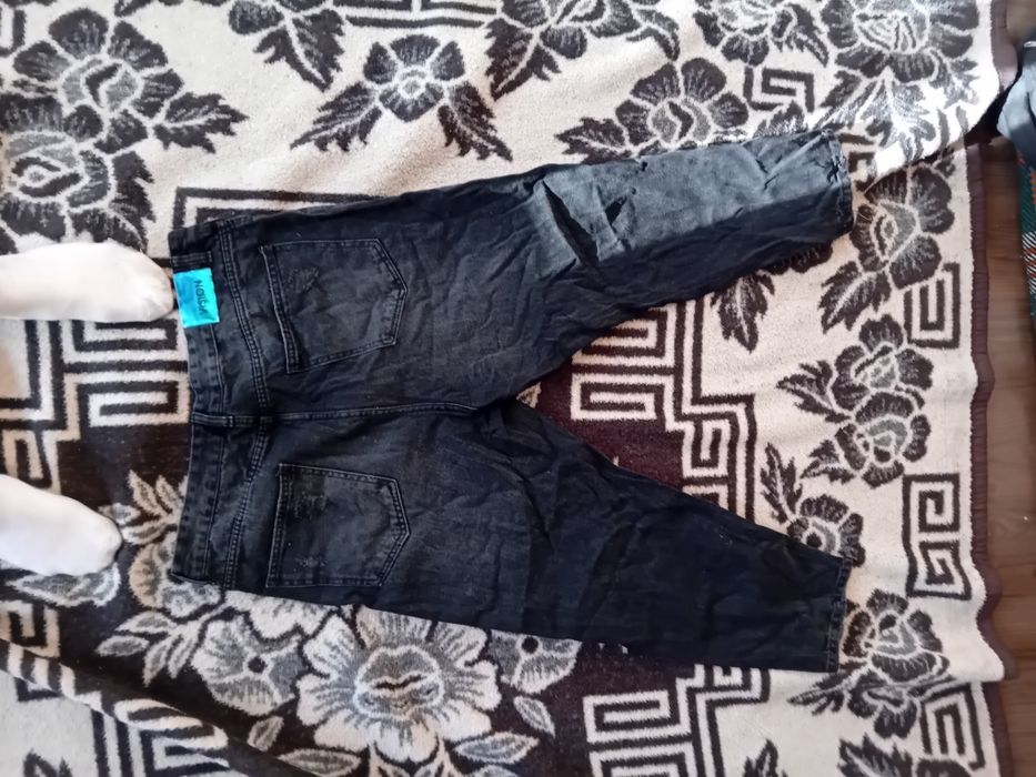 Скъсани широки дънки (dad fit) размер 52