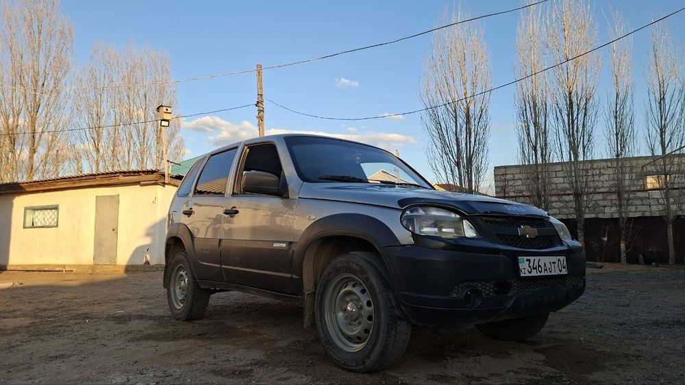 Chevrolet niva 2013г.в