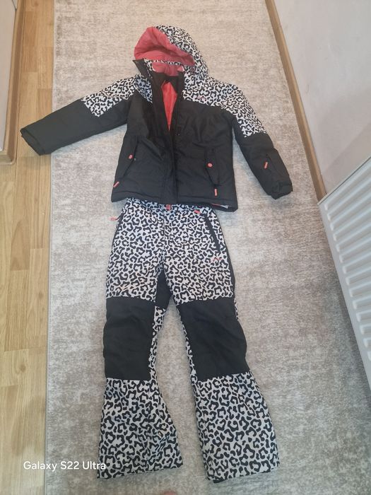 Haine ski copii fete 140 - 146 geaca pantaloni ski